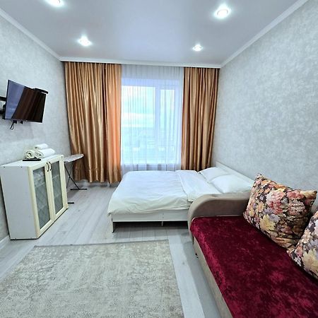 Appartamento Аэропорт 10 Минут Жк Будапешт163 Akmola Esterno foto